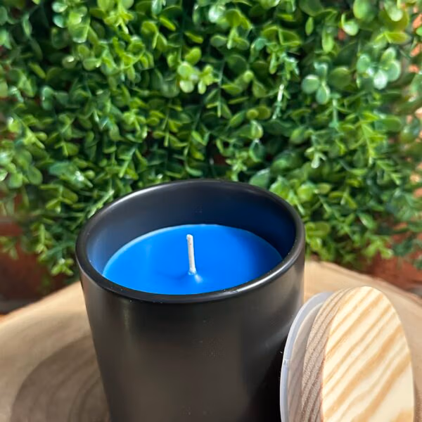 blue wax black 12crm