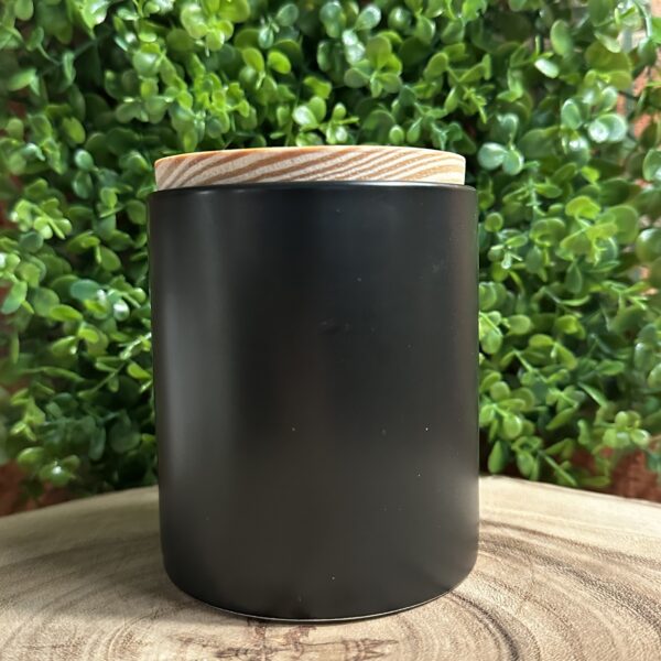 modern black tumbler with lid on