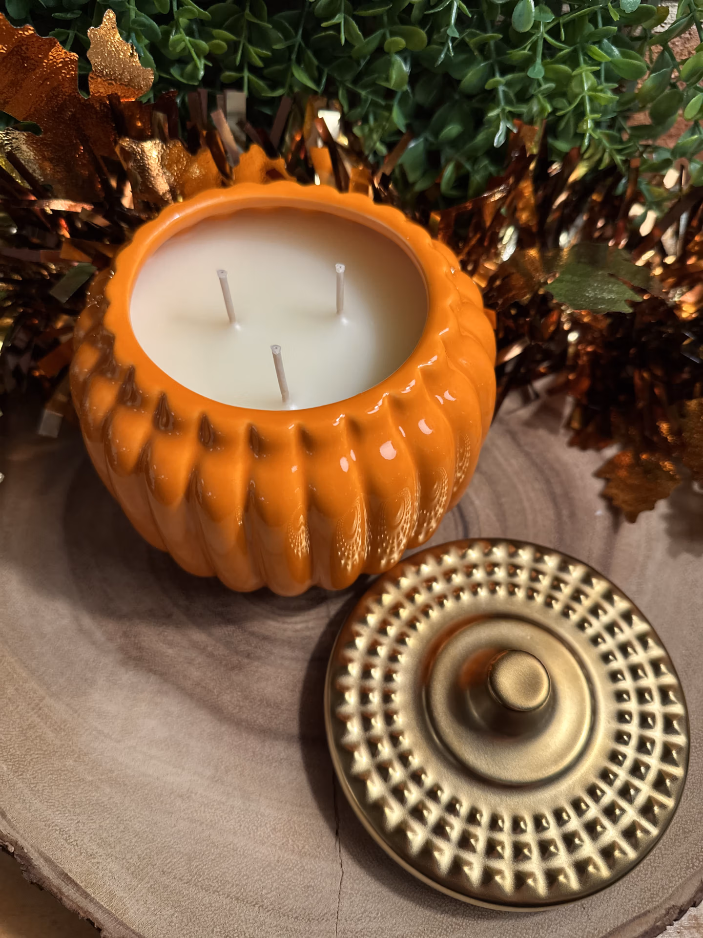 just_vanilla_18oz_orange_pumpkin_jar_overhead just_vanilla_18oz_orange_pumpkin_jar_overhead