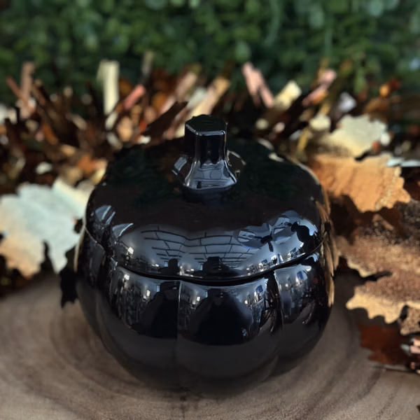 black_pumpkin_jar